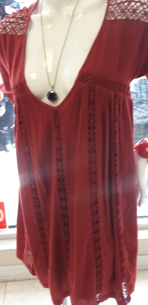 American Eagle Maroon Dress Size 6/8